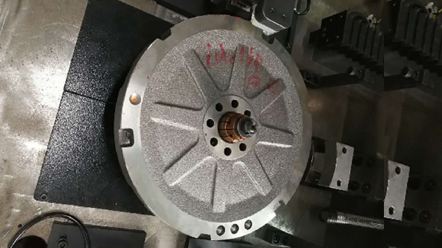 立式钻孔全自动平衡机--杭州pp电子模拟器
